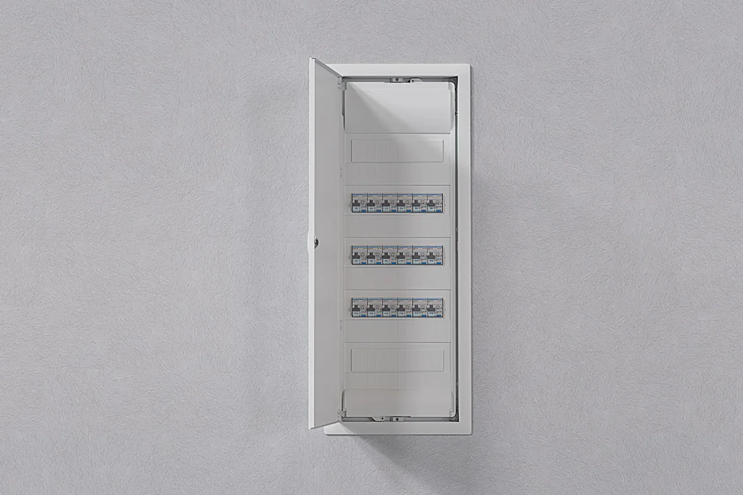 Hager-Kleinverteiler volta, in die Wand eingebaut